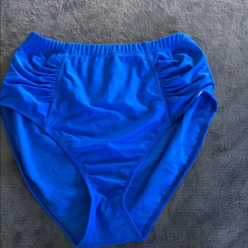 Bikini bottoms